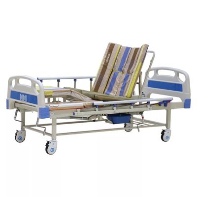 Cama de hospital manual multifuncional del oficio de enfermera de Homecare con el retrete