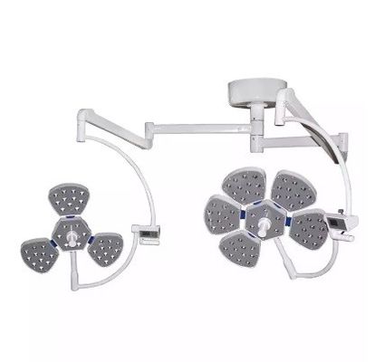 La forma ligera quirúrgica de la flor del LED llevó la lámpara de funcionamiento Shadowless de la bóveda doble ligera de la operación